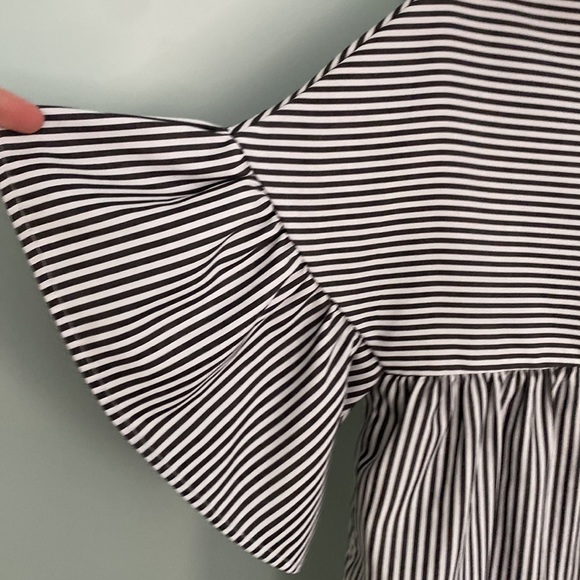 Grey and white striped blouse - manufacturer unknown - Picture 3 of 3
